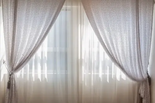 Curtain-Hanging-Services--in-Tulsa-Oklahoma-curtain-hanging-services-tulsa-oklahoma.jpg-image